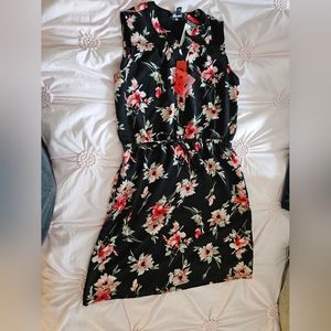 Black Floral Size M Nicole Miller Dress